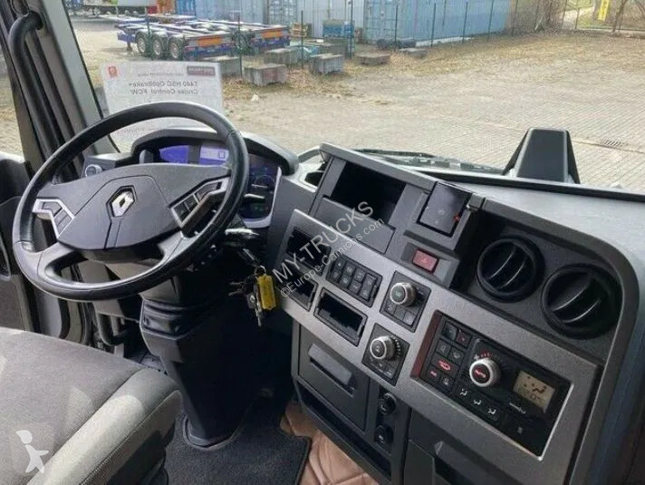 Tractor Renault T440 Sleeper cab | Leasing from...