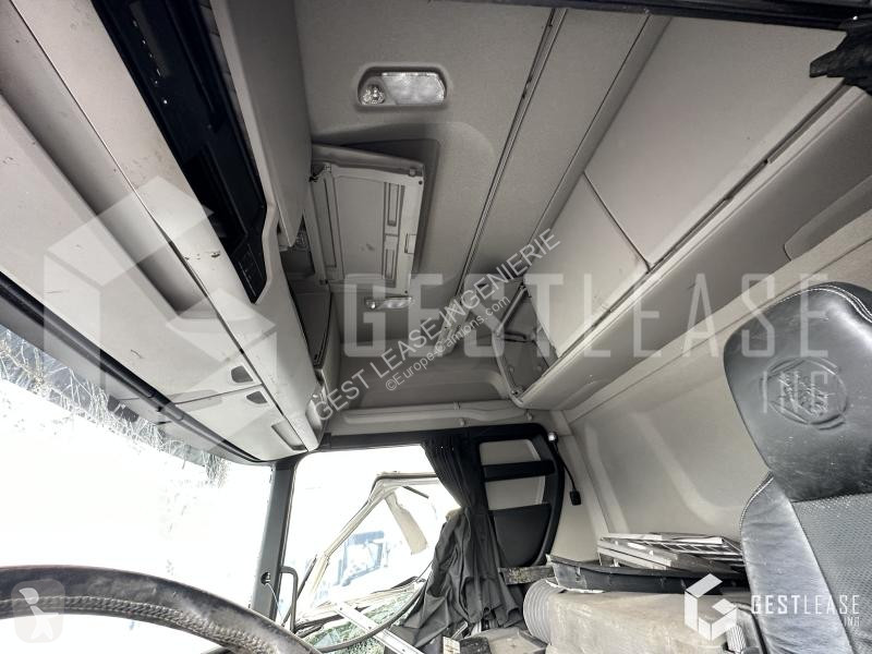 Traktor Scania 500