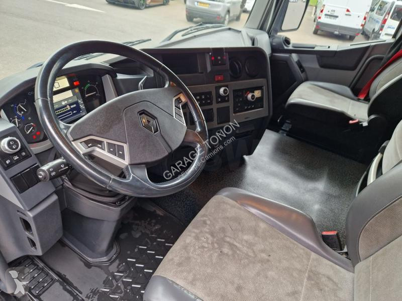 Tracteur Renault 440 Gamme T