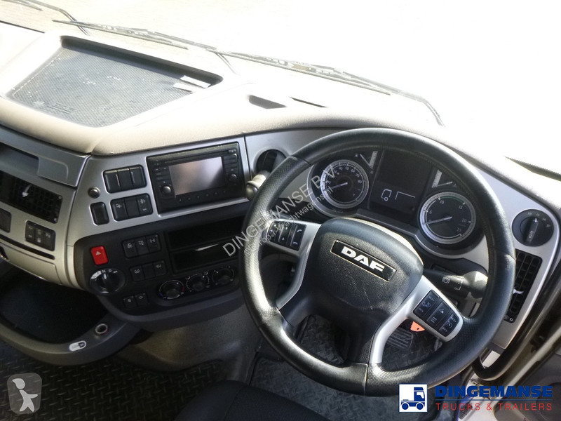 Tahač DAF 6x2 RHD Euro 6