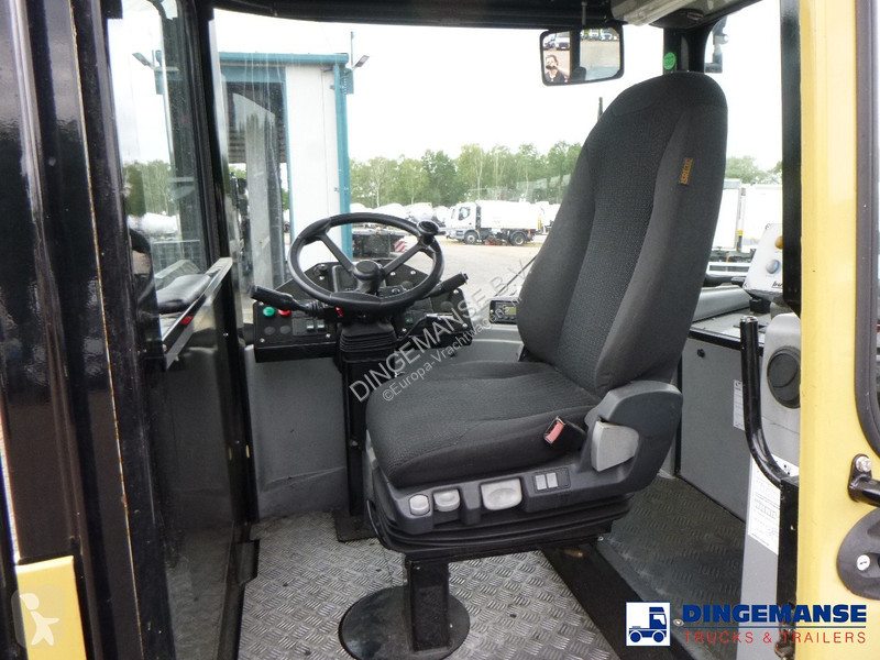 Traktor MOL RM 255 4X4 terminal drawbar tractor...