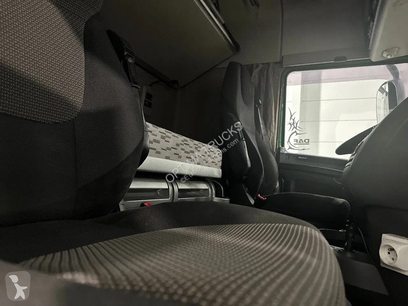 Traktor DAF 106440 Spacecab - STANDAIRCO
