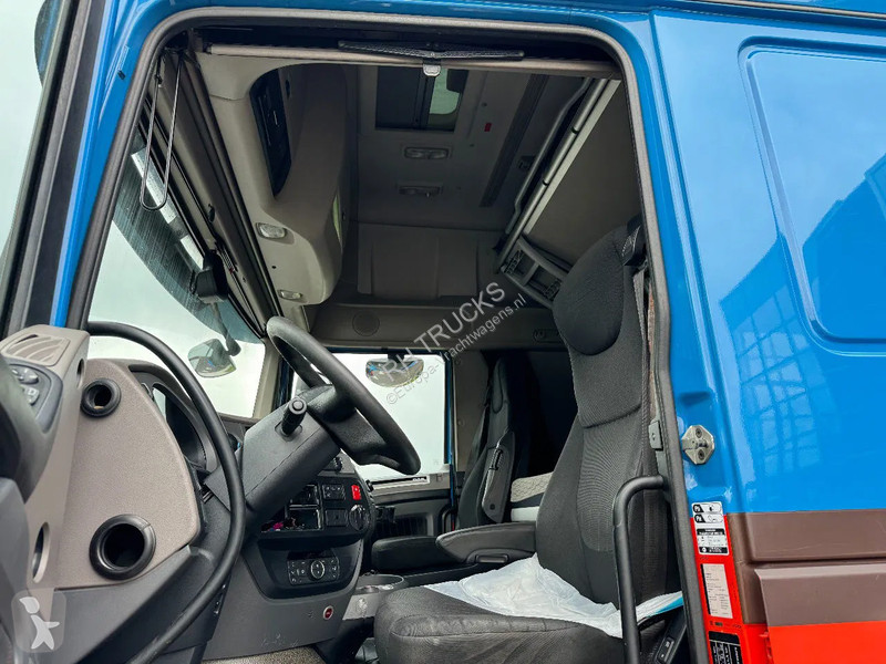 Trekker DAF 450 4X2 LOW DECK EURO 6