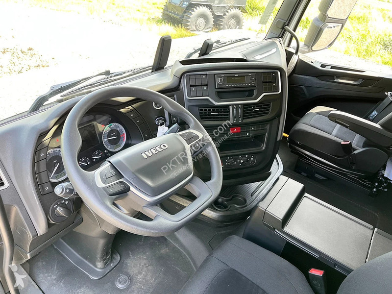 Tractor Iveco AS440S43T/P AT Tractor Head (8...