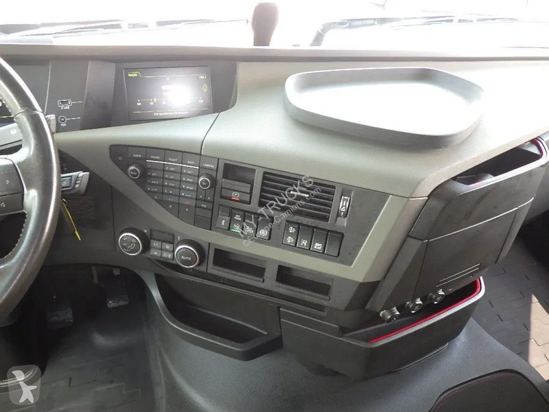 Traktor Volvo 500 Globetrotter XL 4x2 | Leasing
