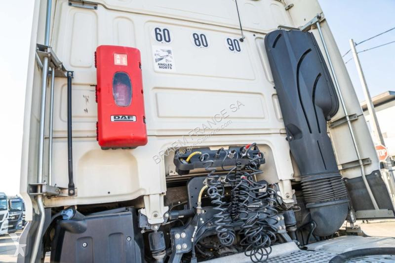 Traktor DAF + HYDRAULIQUE (50Ton)