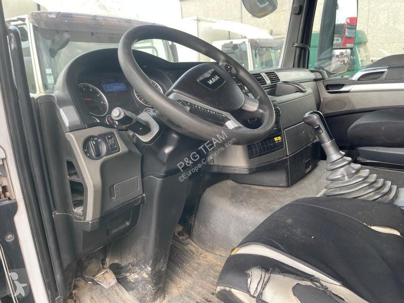 Tracteur MAN 18.440