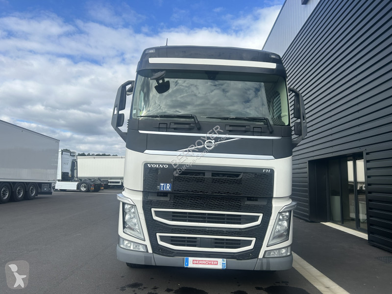 Traktor Volvo
