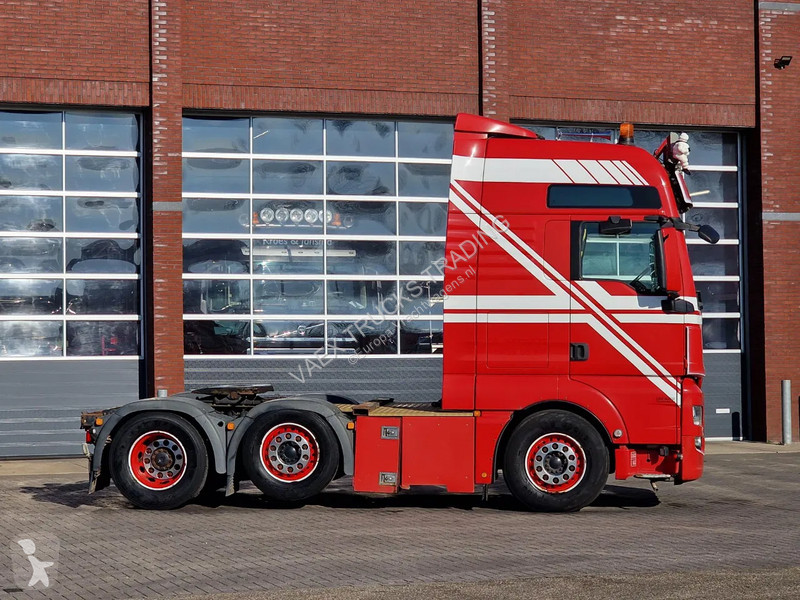 Traktor MAN 26.560 XXL 6x2/4 - Custom interior...
