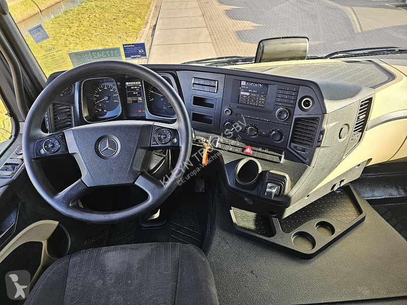 Trekker Mercedes ACTROS 1946 LS LOW ROOF