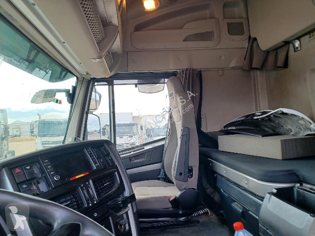 Tahač Iveco Stralis AS440S48T/P