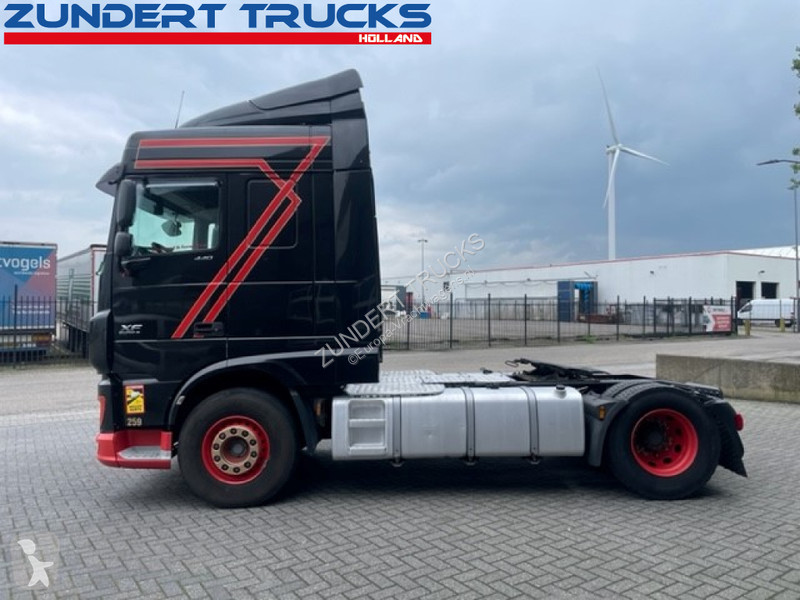 Tracteur DAF 440 SPACECAB