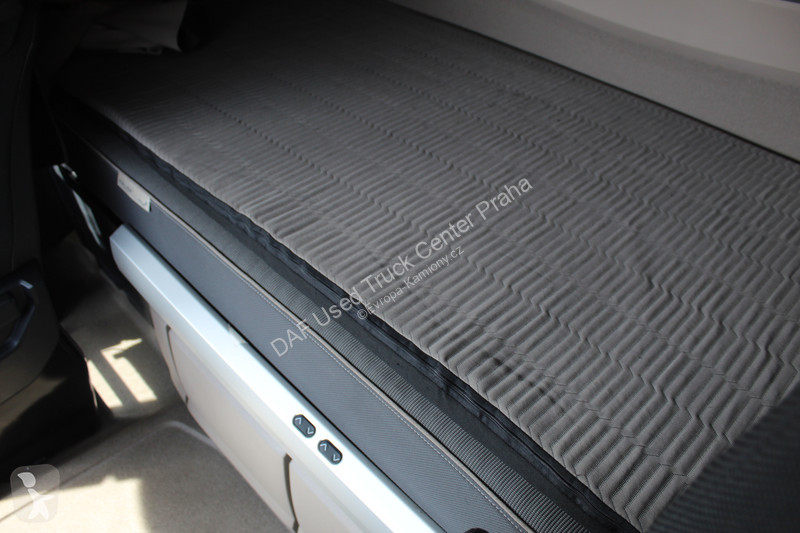 Tahač DAF 480 FT LOW DECK 4X2