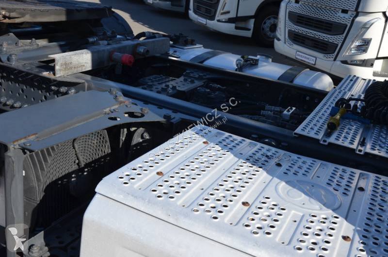 Traktor Mercedes