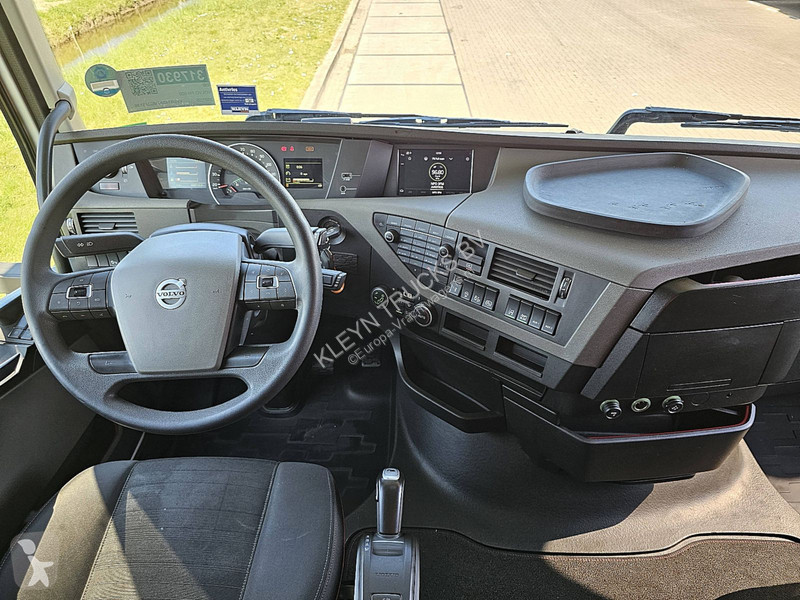 Tahač Volvo 500 XL I-PARK-COOL MEGA