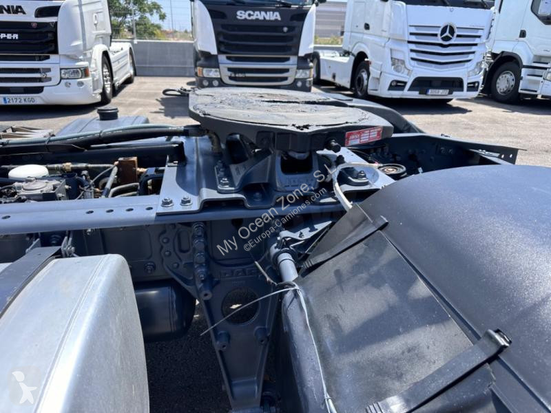 Tracteur DAF 410
