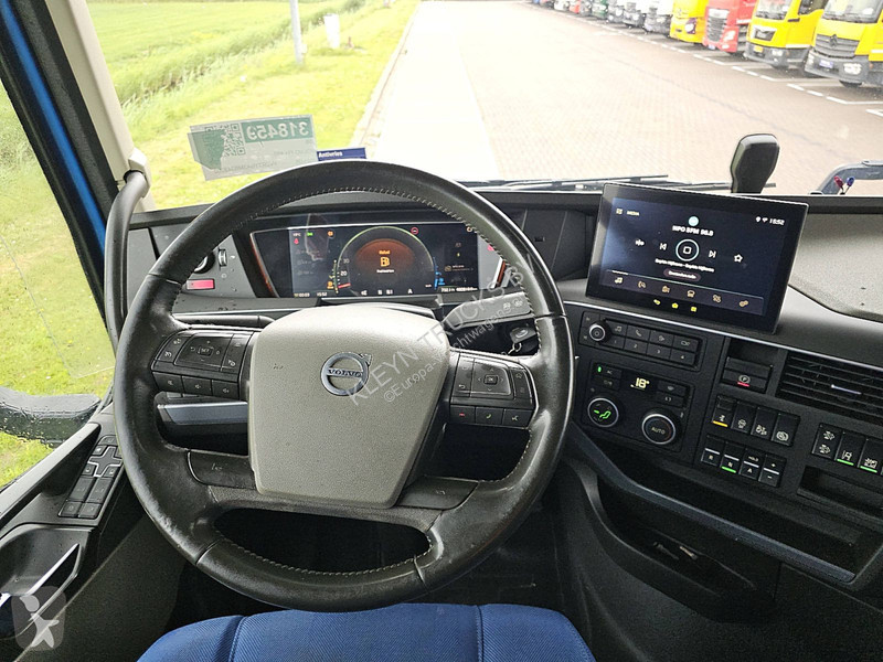 Tahač Volvo FH  FH5 2X TANK VEB+