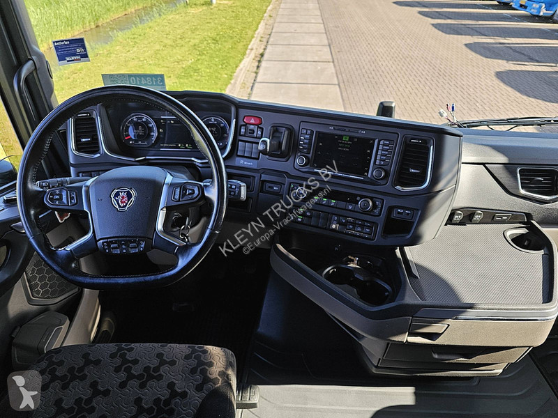 Trekker Scania S450 SKIRTS 2X TANK RETAR