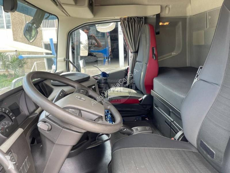 Traktor Volvo