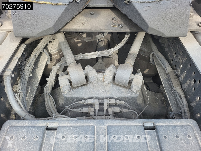Traktor Mercedes 1851 4X2 BigSpace 2x Tanks
