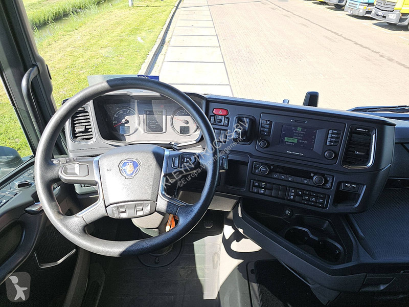 Tractor Scania R460 SUER 2X TANK RETAR.