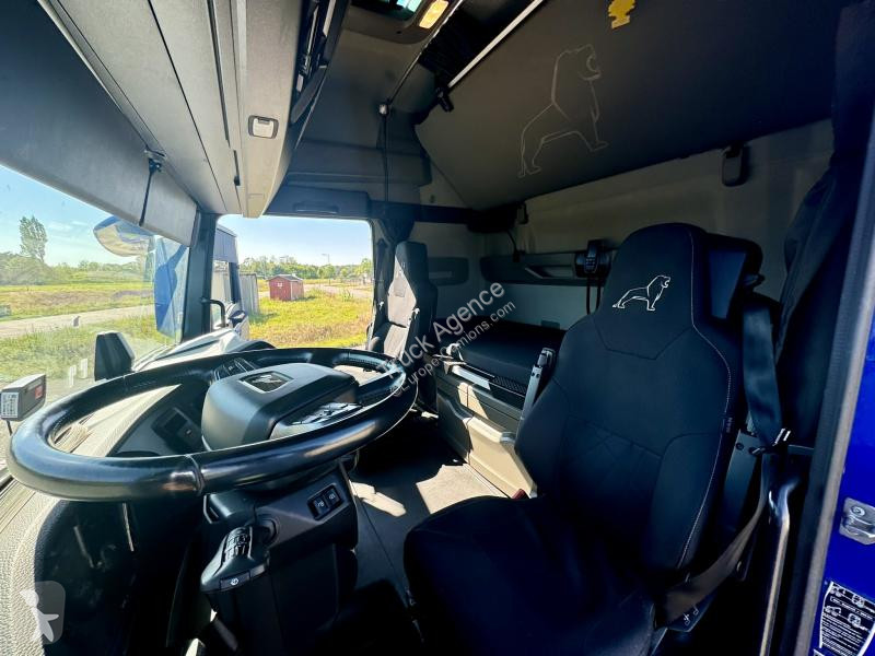Traktor MAN 18.510