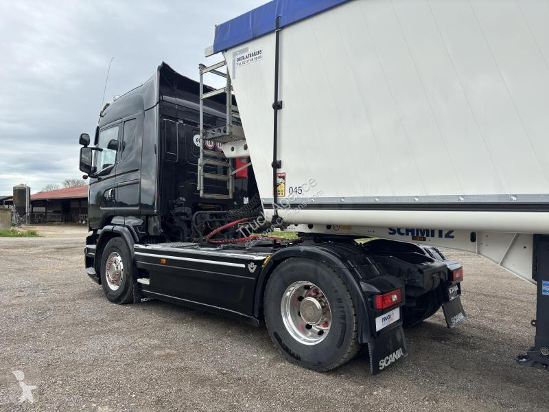 Traktor Scania 580