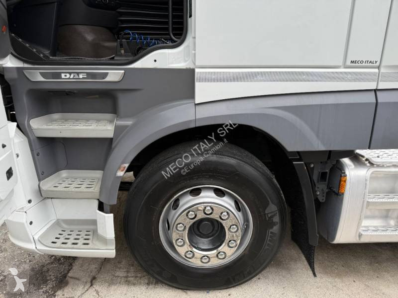 Trattore Stradale DAF