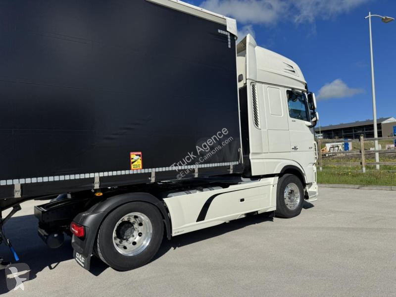 Traktor DAF 530 FT