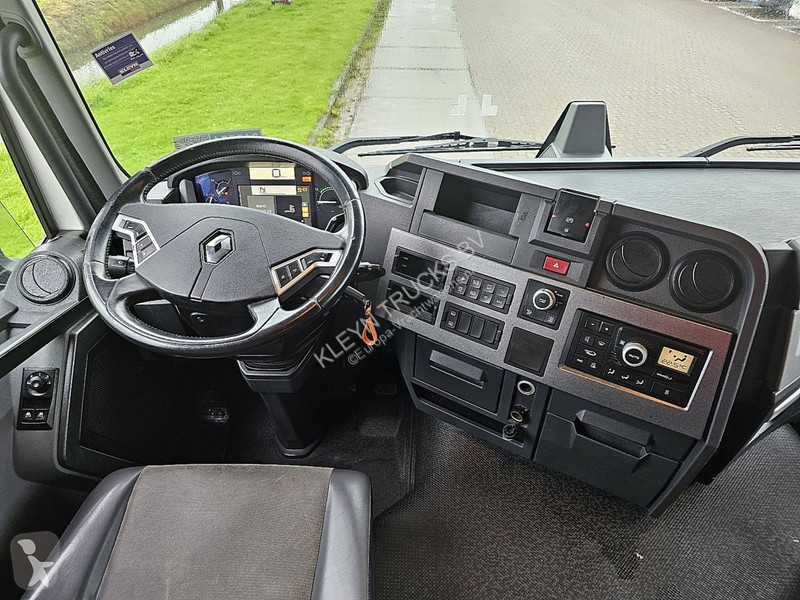 Trekker Renault T 460