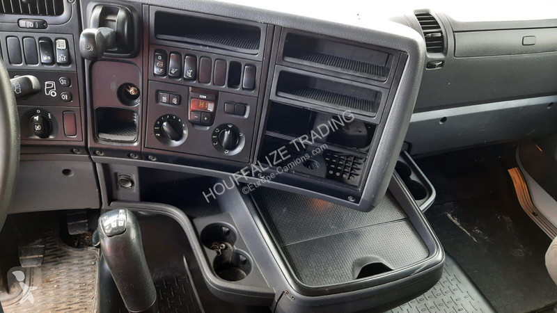 Traktor Scania 440