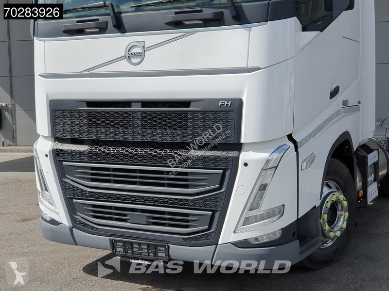 Tahač Volvo FH  4X2 LNG VEB+ ADR VDS I-ParkCool...