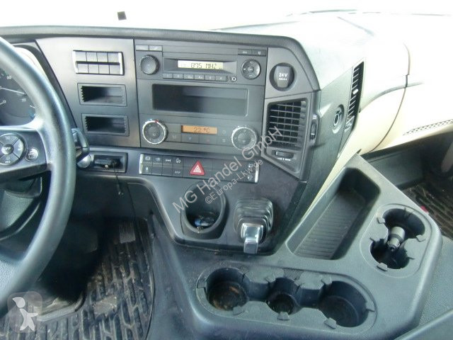 Traktor Mercedes Actros 1840, MP4