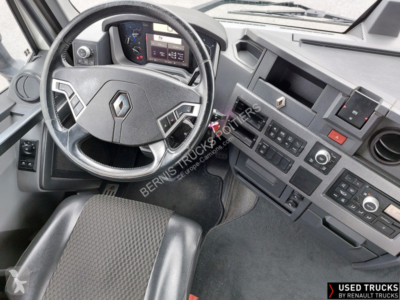Traktor Renault