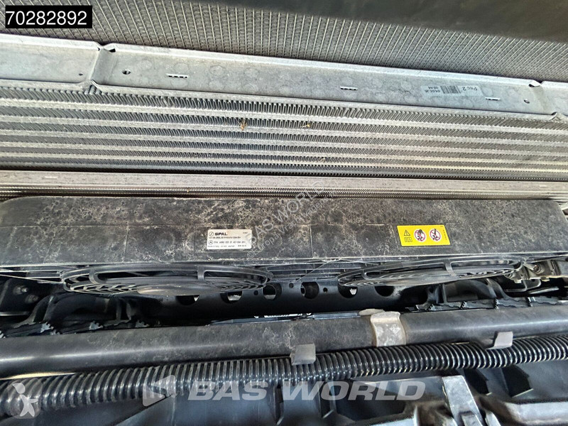 Tractor Mercedes 4163 8X4 180T GigaSpace...