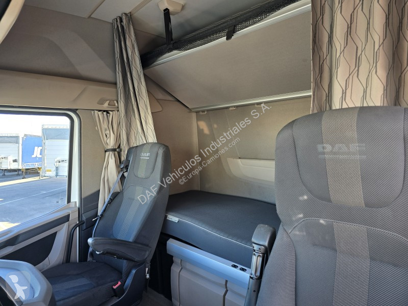 Traktor DAF 480 FT 4X2