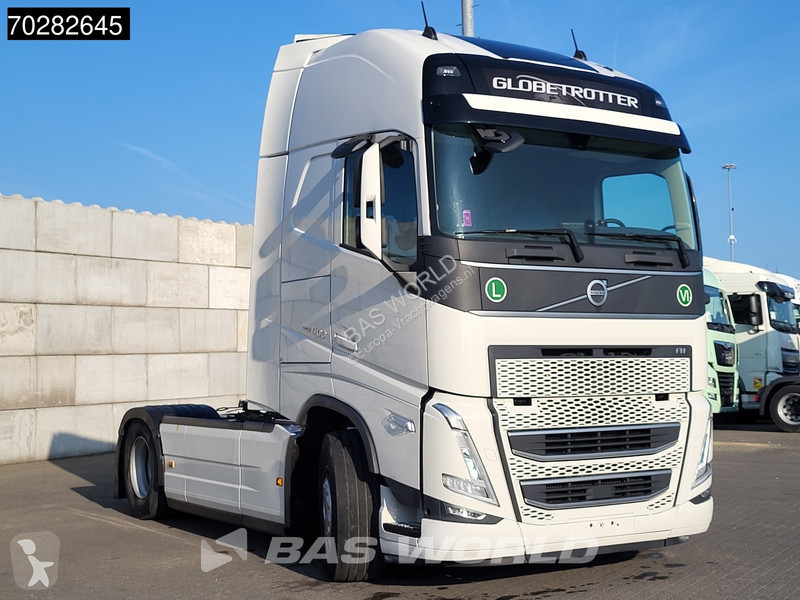 Traktor Volvo 500 4X2 XL VEB+ 2x Tanks...