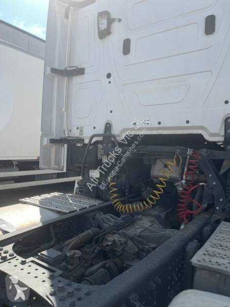 Traktor Mercedes