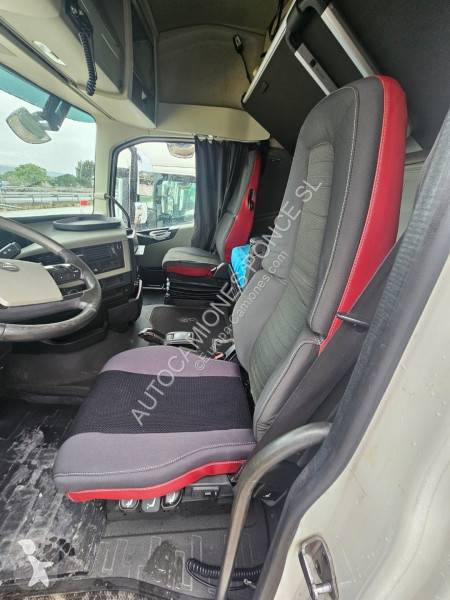 Traktor Volvo