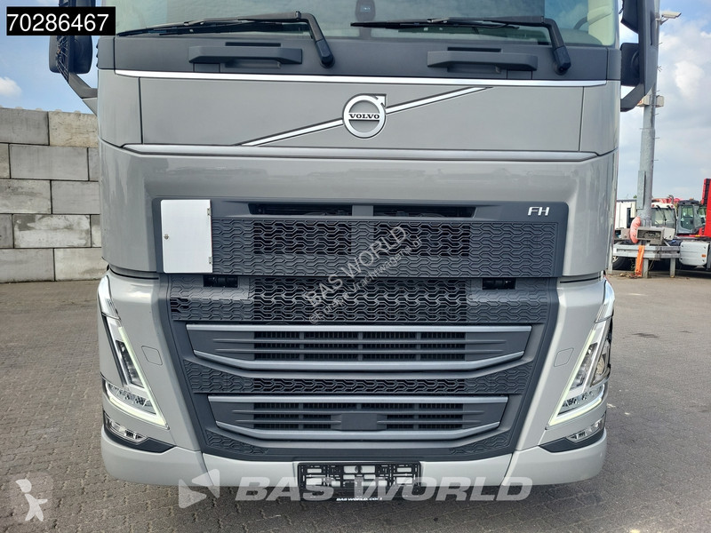 Tractor Volvo FH  4X2 VEB+ I-ParkCool 2xTanks...