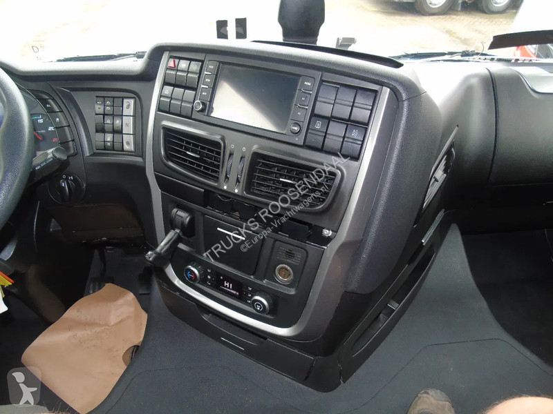 Traktor Iveco 420 + euro 6