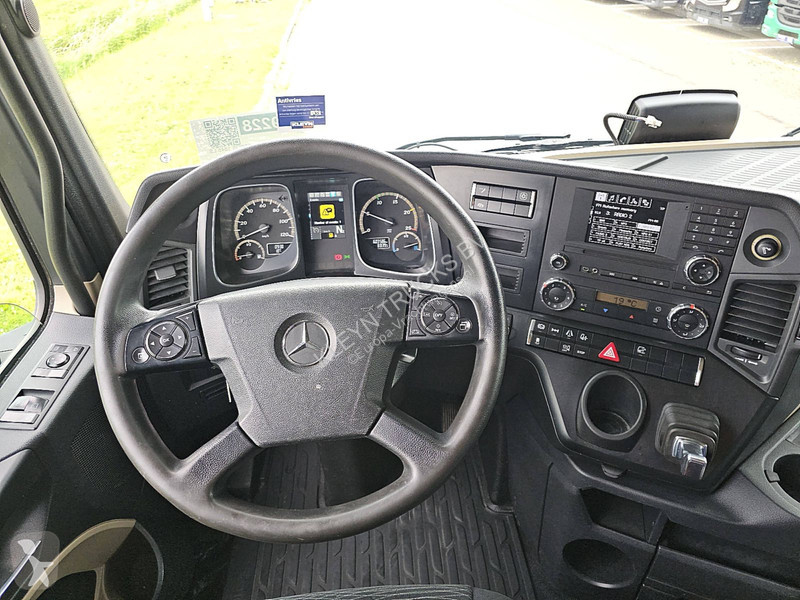 Tractor Mercedes ACTROS 1845 LS