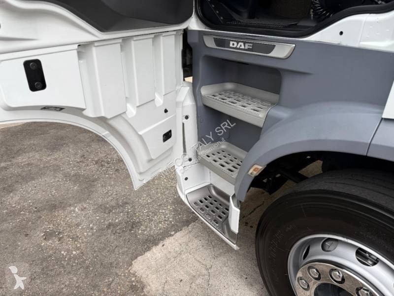 Trattore Stradale DAF