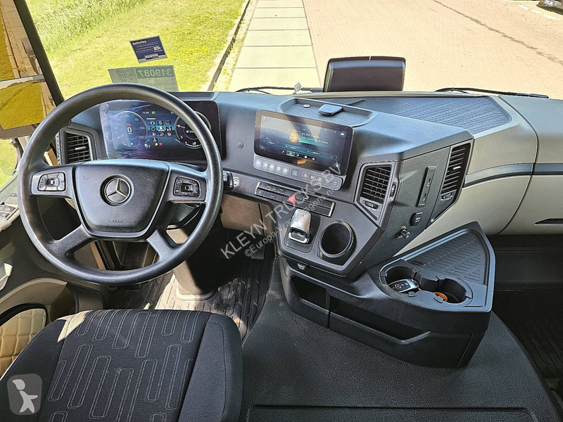 Tahač Mercedes ACTROS 1846 4X4 HAD PTO+HYDR.