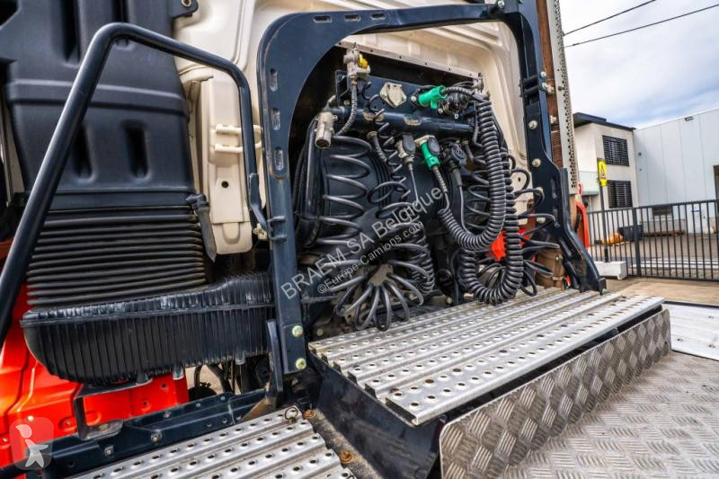 Traktor MAN 18.460 BLS 4X4 + kiphydr. (Cardan)