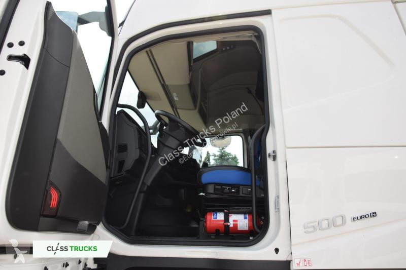 Traktor Volvo 500 Globetrotter XL