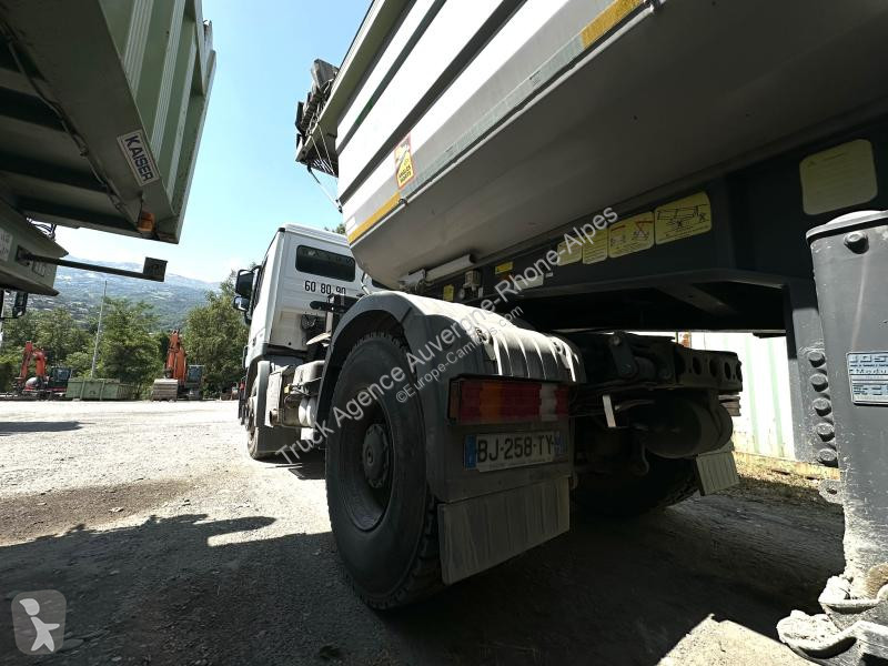 Tracteur Mercedes 2041