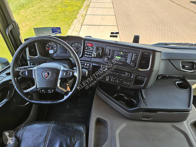Tractor Scania 450