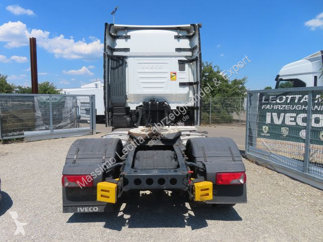 جرار Iveco S-Way 480 Intarder FZ.205