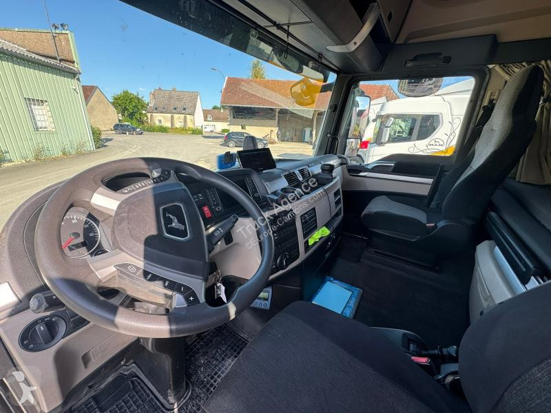 Traktor MAN